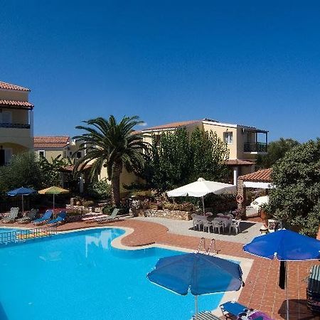Lilium Hotel Ajía Marína Kültér fotó