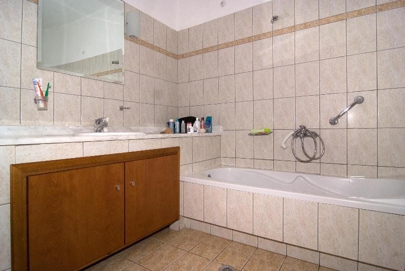 Lilium Hotel Ajía Marína Kültér fotó